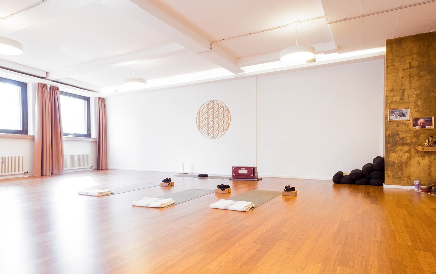 Patrick Broome Yoga Studio City Luitpoldblock