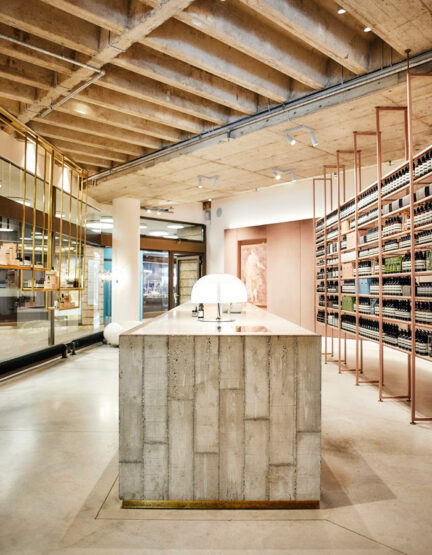 Luitpoldblock, Aesop